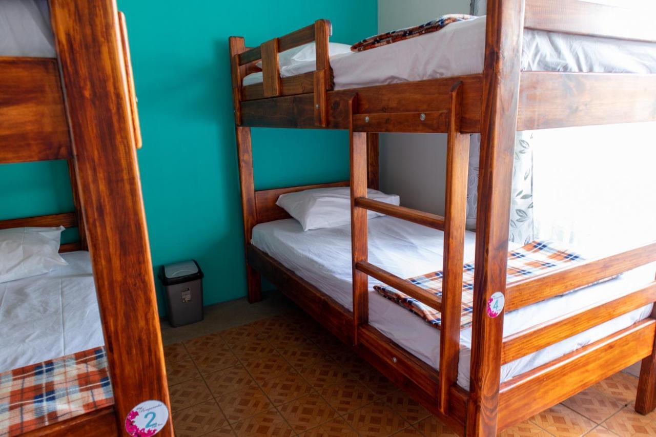Hostel Bouganvilia Bed And Breakfast ซานรามอน ภายนอก รูปภาพ
