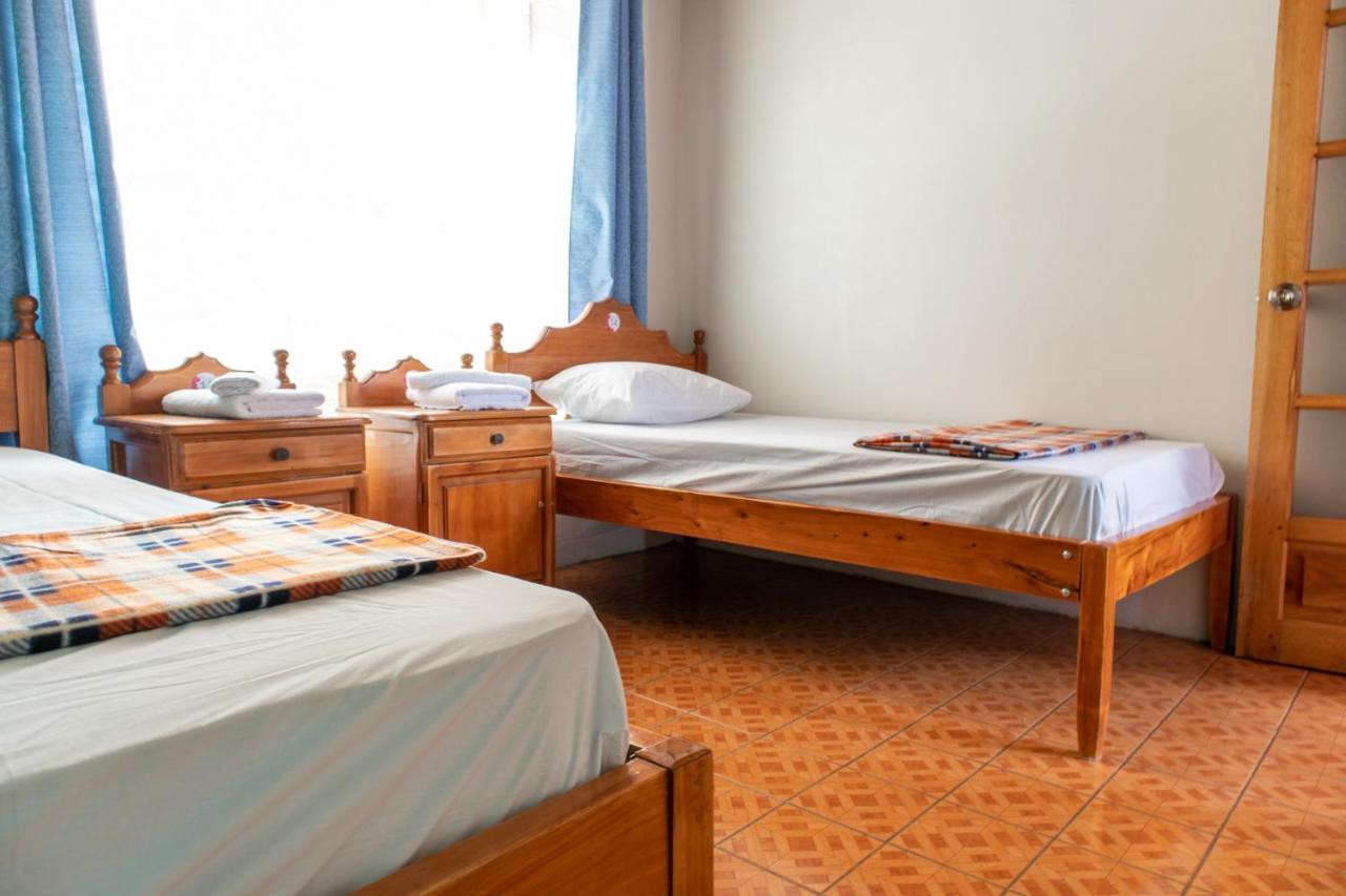Hostel Bouganvilia Bed And Breakfast ซานรามอน ภายนอก รูปภาพ
